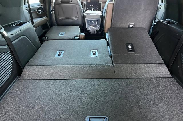 2025 GMC Yukon Denali Ultimate