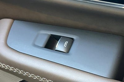 2025 GMC Yukon Denali Ultimate