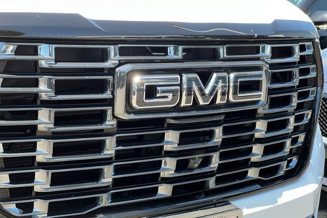 2025 GMC Yukon Denali Ultimate