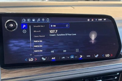 2025 Chevrolet Suburban LT
