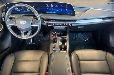 2025 Cadillac XT4 Premium Luxury