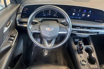 2025 Cadillac XT4 Premium Luxury