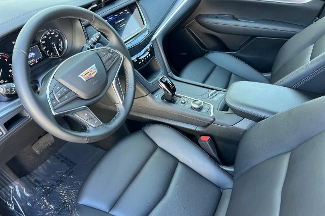 2025 Cadillac XT5 Luxury - Photo 9