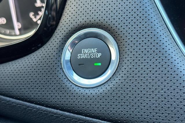 2025 Cadillac XT6 Luxury