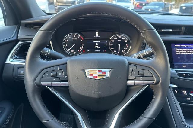 2025 Cadillac XT6 Luxury