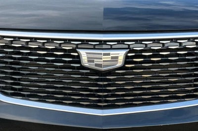 2025 Cadillac XT6 Luxury
