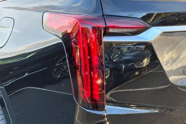 2025 Cadillac XT6 Luxury