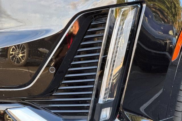 2025 Cadillac XT6 Luxury