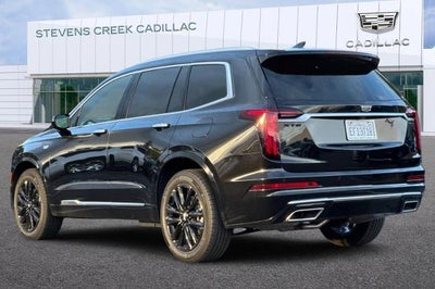 2025 Cadillac XT6 Luxury