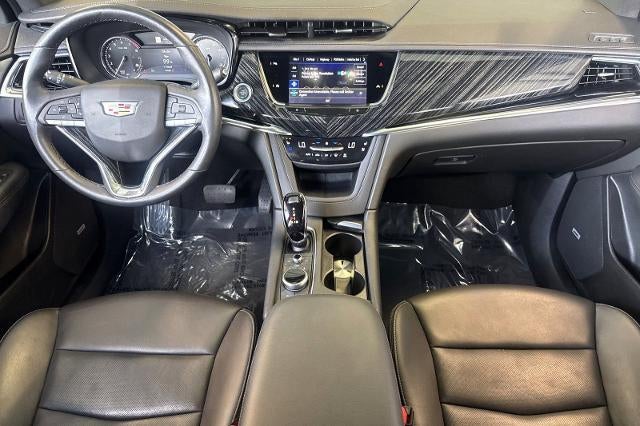 2025 Cadillac XT6 Premium Luxury