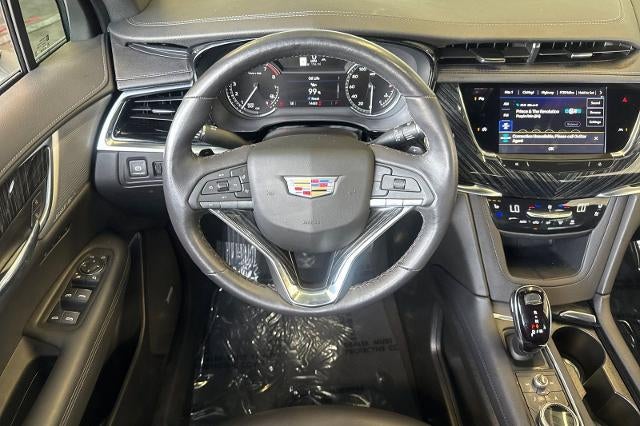 2025 Cadillac XT6 Premium Luxury