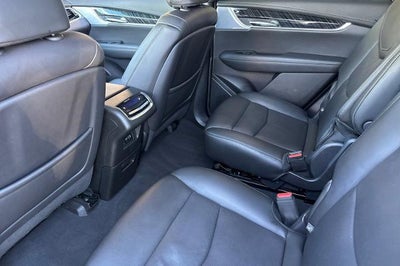 2025 Cadillac XT6 Premium Luxury