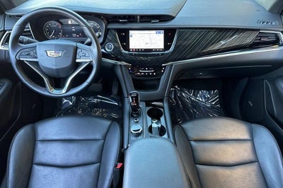 2025 Cadillac XT6 Premium Luxury