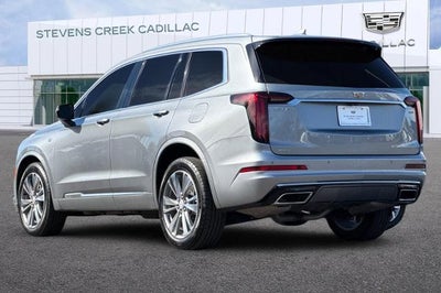 2025 Cadillac XT6 Premium Luxury