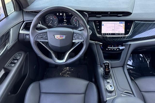 2023 Cadillac XT6 Premium Luxury