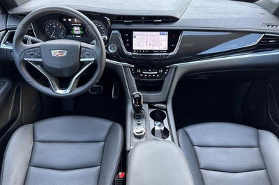 2025 Cadillac XT6 Sport