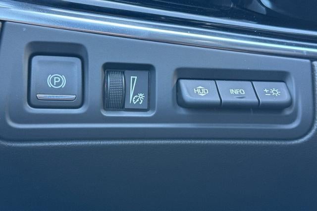 2025 Cadillac XT6 Sport