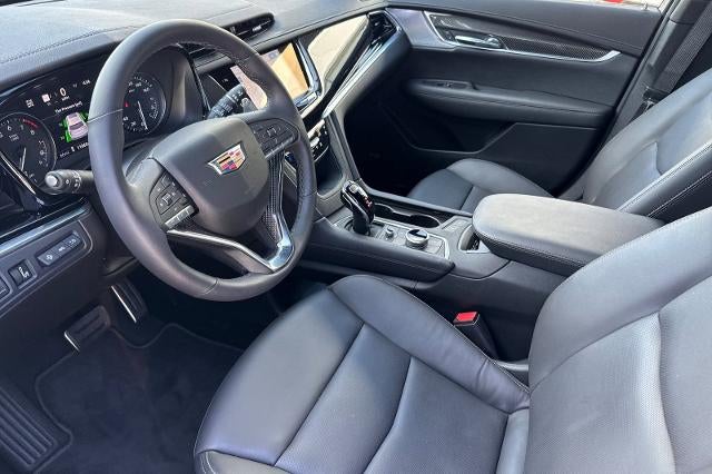 2025 Cadillac XT6 Sport
