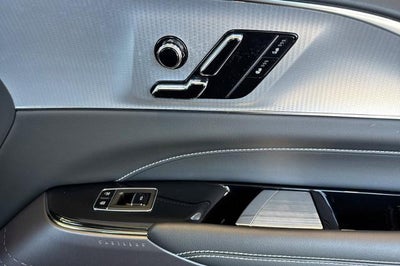 2024 Cadillac LYRIQ Tech