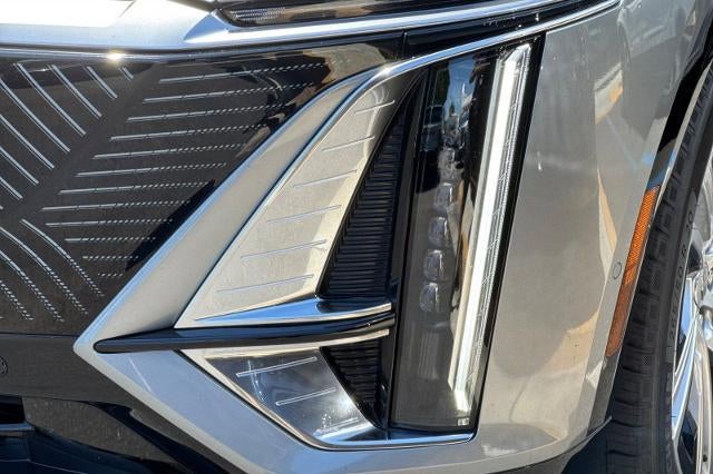 2024 Cadillac LYRIQ Tech