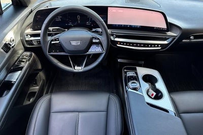 2024 Cadillac LYRIQ Tech