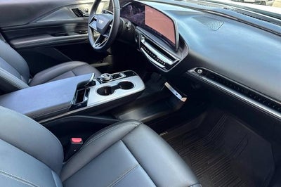 2024 Cadillac LYRIQ Tech