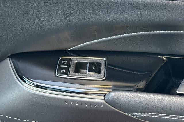 2024 Cadillac LYRIQ Tech