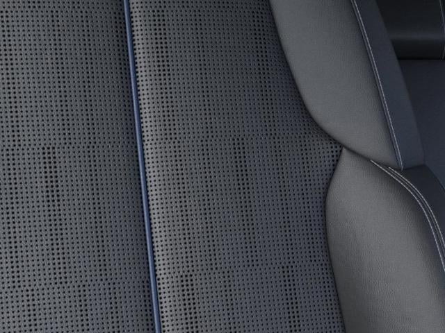 2025 Cadillac LYRIQ Luxury 1