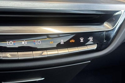 2024 Cadillac LYRIQ Luxury 1