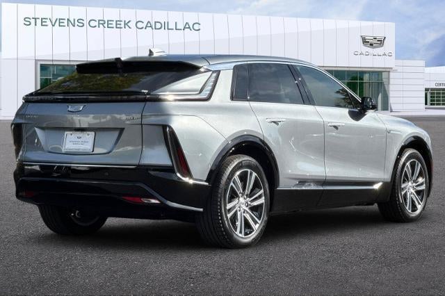 2024 Cadillac LYRIQ Luxury 1