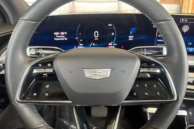 2024 Cadillac LYRIQ Luxury 1