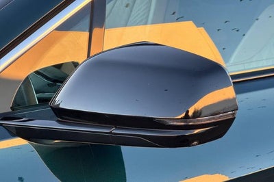 2025 Cadillac LYRIQ Luxury 3