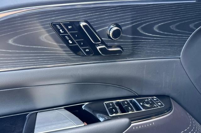 2024 Cadillac LYRIQ Sport 1
