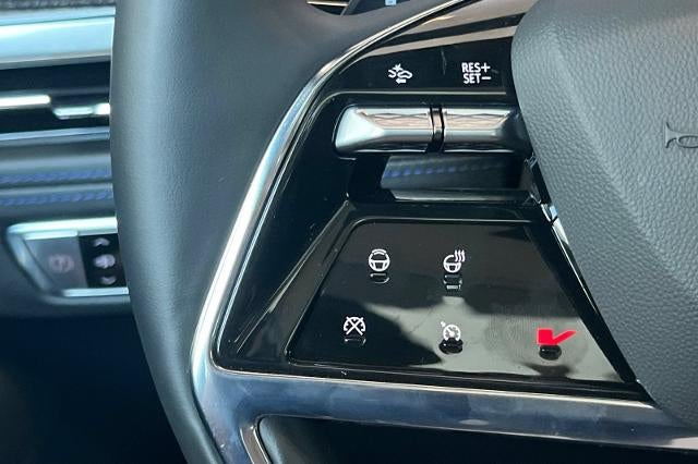 2026 Cadillac ESCALADE IQL Sport
