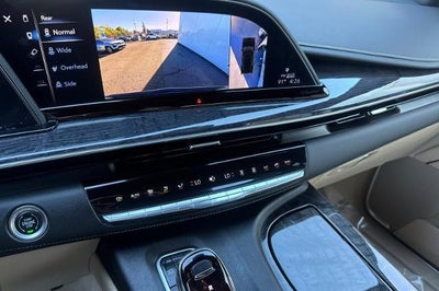 2023 Cadillac Escalade 4WD Premium Luxury