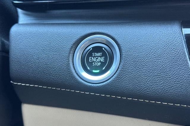 2023 Cadillac Escalade 4WD Premium Luxury
