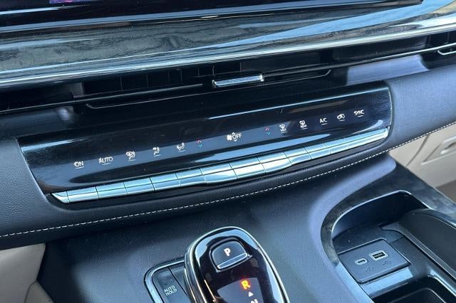 2024 Cadillac Escalade Premium Luxury