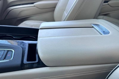 2024 Cadillac Escalade Premium Luxury