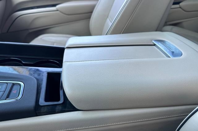 2024 Cadillac Escalade Premium Luxury