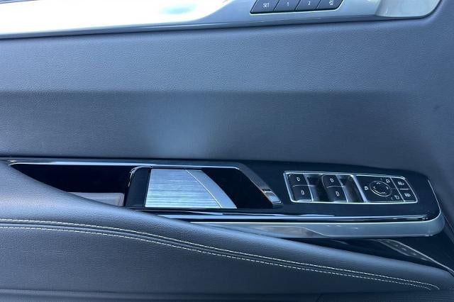 2025 Cadillac Escalade Premium Luxury