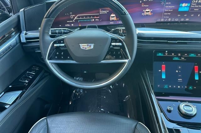 2025 Cadillac Escalade Premium Luxury