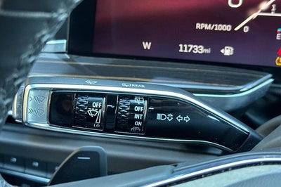 2025 Cadillac Escalade Premium Luxury