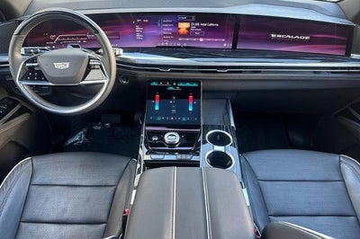 2025 Cadillac Escalade Sport