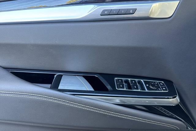 2025 Cadillac Escalade Sport