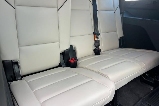 2025 Cadillac Escalade Sport