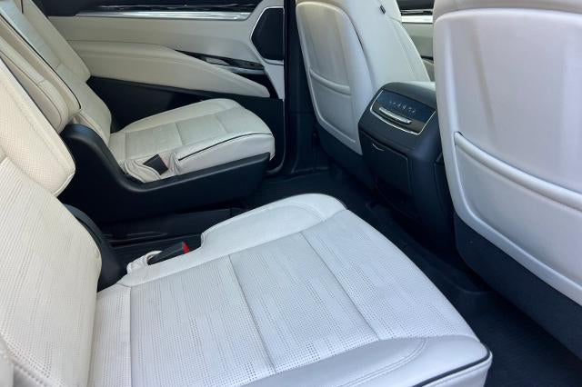2025 Cadillac Escalade Sport