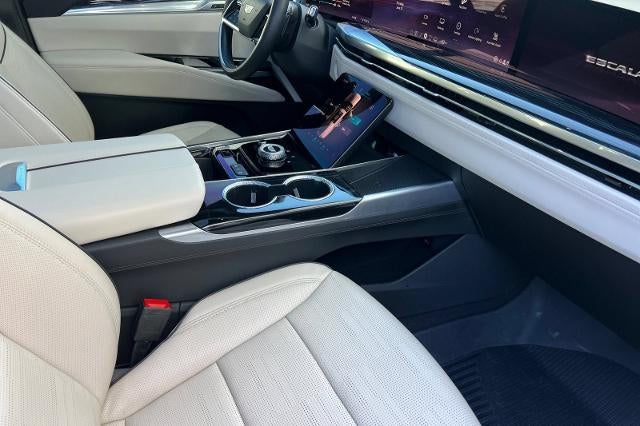 2025 Cadillac Escalade Sport