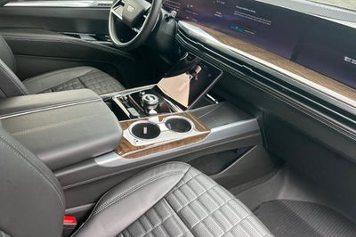 2025 Cadillac Escalade ESV Sport Platinum
