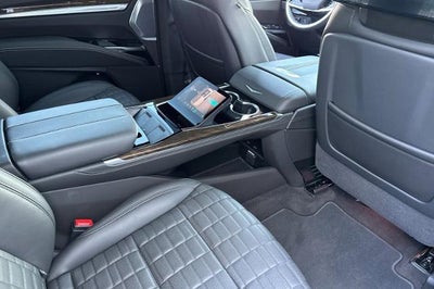 2025 Cadillac Escalade ESV Sport Platinum