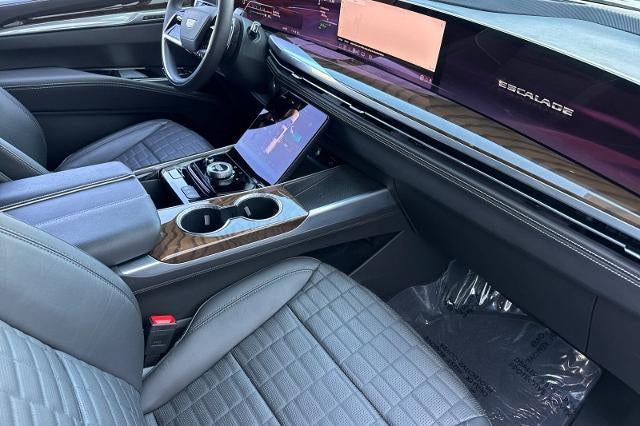 2025 Cadillac Escalade ESV Sport Platinum